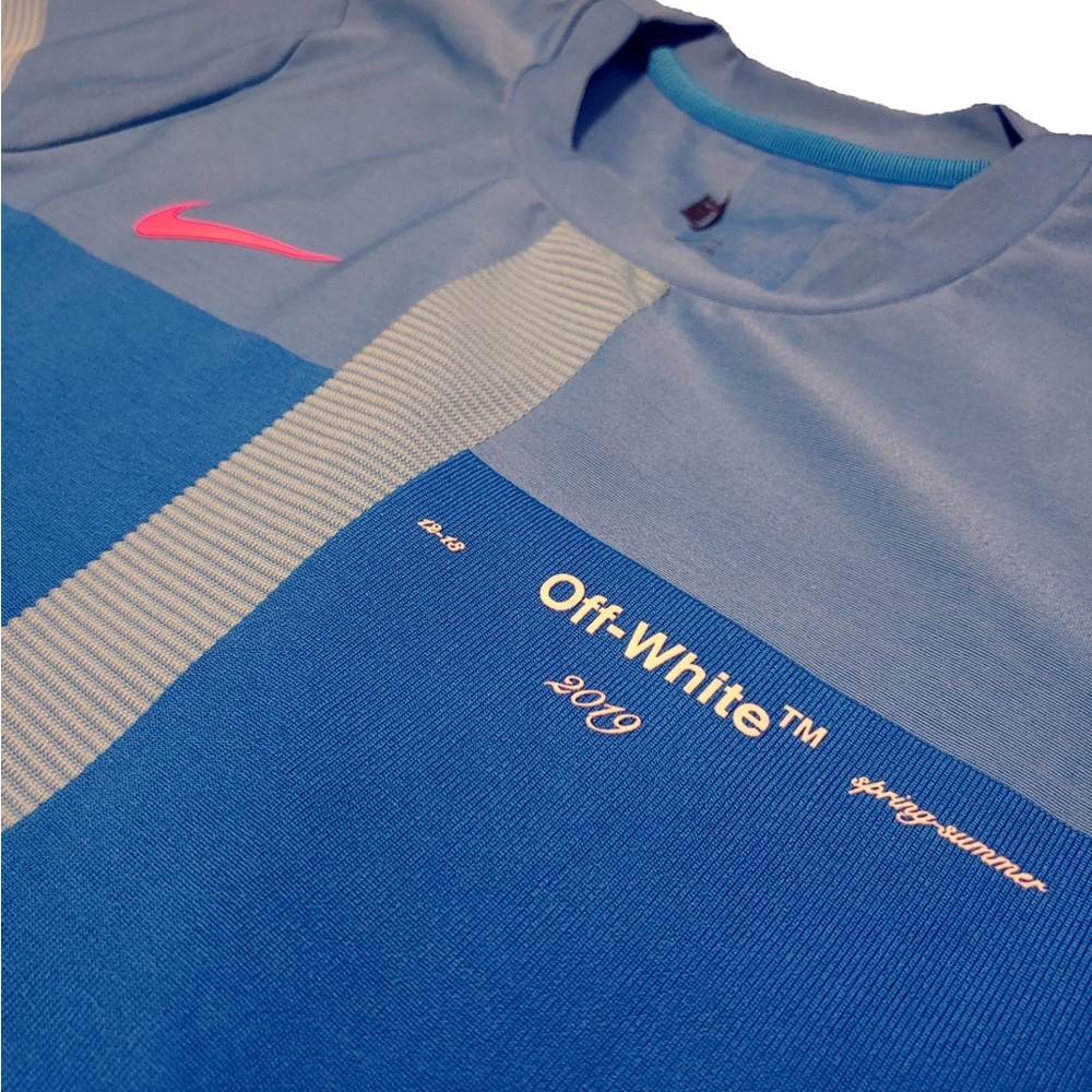Off-White X Nike Women's Easy Run Top View 4